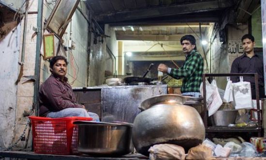 Description:  Harees being prepared at a shop in Gawalmandi. — Photo by Muhammad Umar 