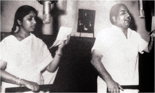 Description: Mohammed Rafi singing with Asha Bhosle
