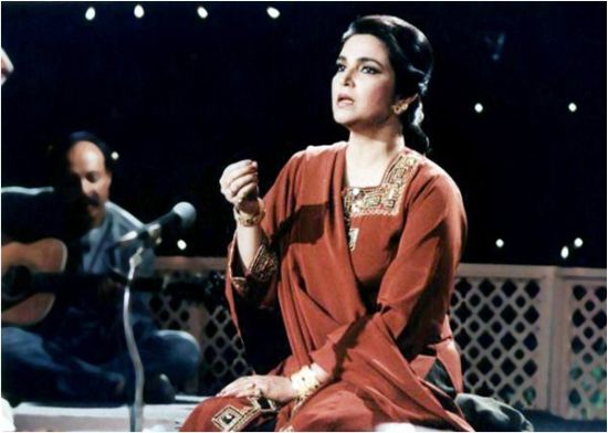 Description: Tahira Syed on Pakistan Television in the Eighties