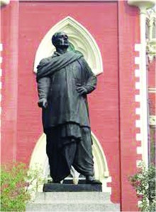 Description: Surya Sen's statue in Kolkata