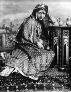 Description: Princess Bamba Sutherland in traditional dress after her move to Lahore