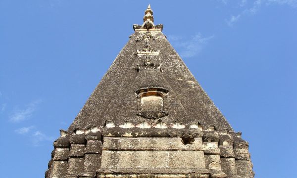 Description: A closer view of the temple.