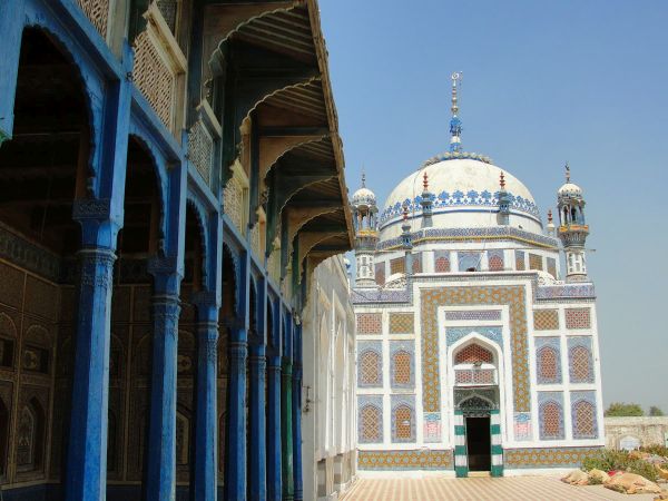 Description: The shrine as seen from the nearby mosque.