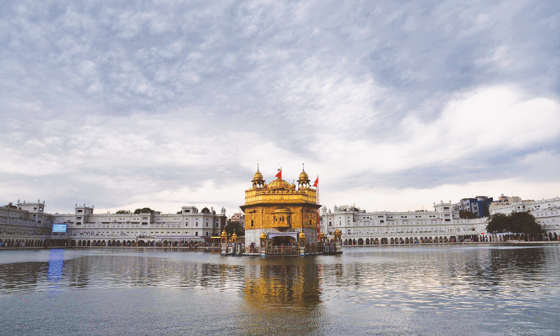 Description: The Golden Temple. — Photo by AFP
