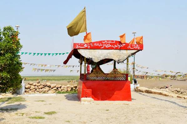 Description: The throne or gaddi of Khwaja Khizr.