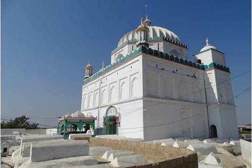 Description: Walhari Naqshbandi Sufis of Sindh