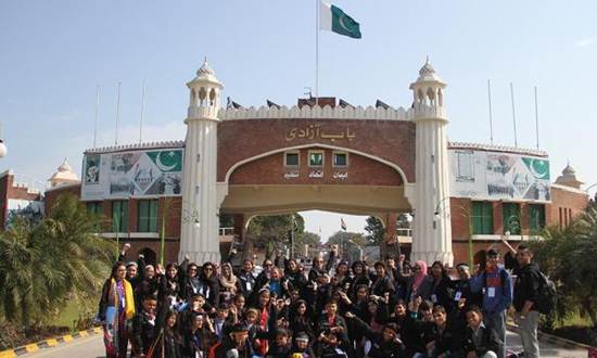 Description: Description: EFC delegation from Pakistan ready to cross the Wagah border. — Rida Arif/ The Citizens Archive of Pakistan.