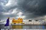 Sikhs Of India – History Proves That They Are Distinct And Different From Others
