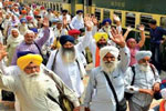 Sikh pilgrims arrive in city